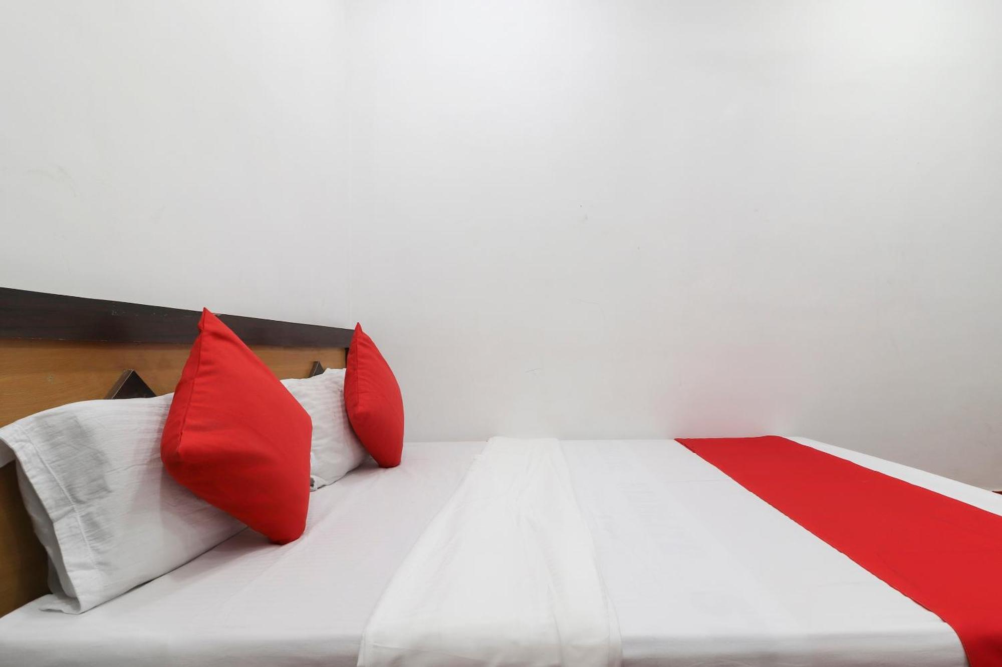 Hotel O Ram Inn Ayodhya Luaran gambar